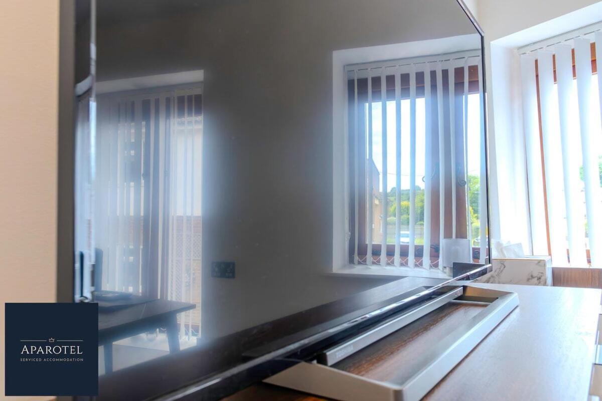 Aparotel Serviced Apartments - Stonehenge, Amesbury Town Centre Δωμάτιο φωτογραφία