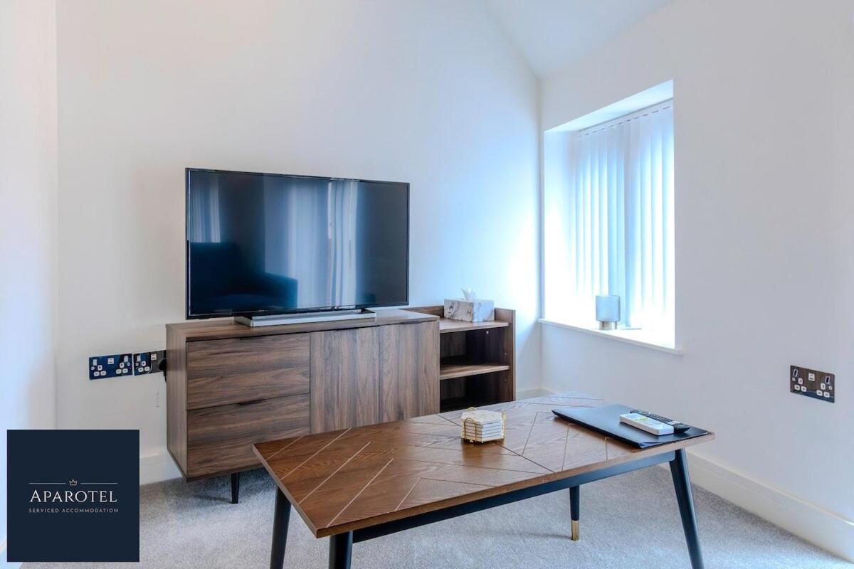 Aparotel Serviced Apartments - Stonehenge, Amesbury Town Centre Δωμάτιο φωτογραφία