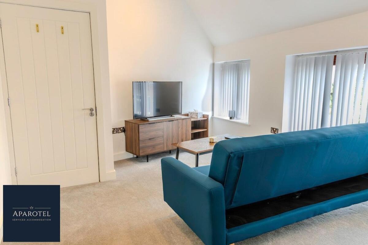 Aparotel Serviced Apartments - Stonehenge, Amesbury Town Centre Δωμάτιο φωτογραφία